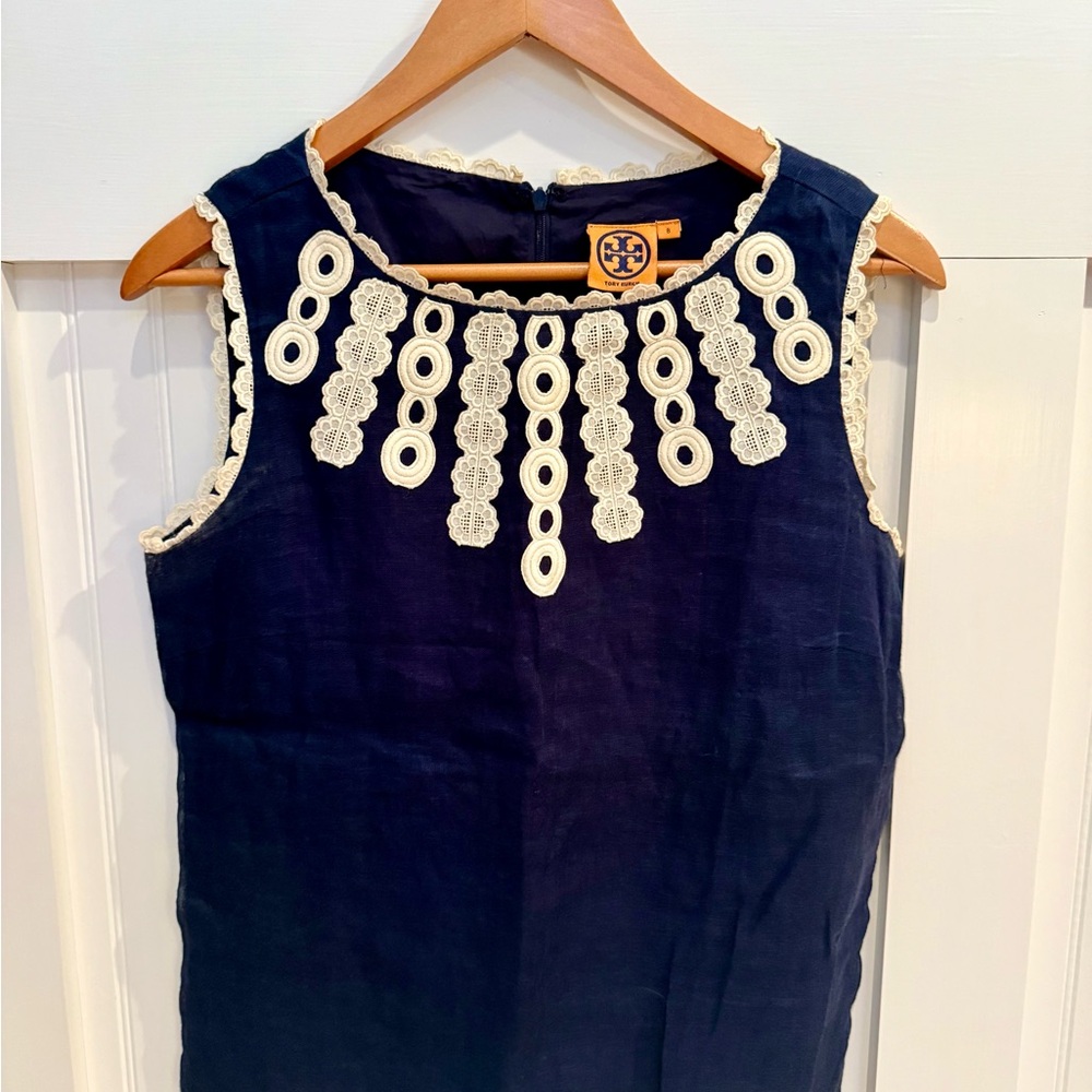 Tory Burch Navy sleeveless Top with Cream Detailing Size 8